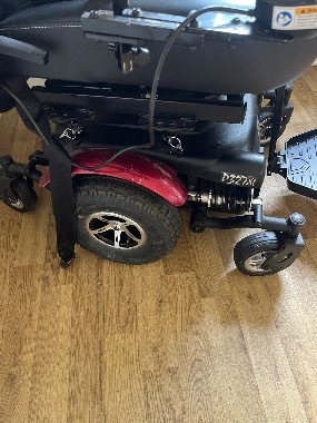 Electric wheelchair Rascal XL327