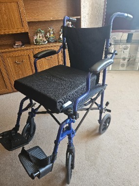 Elite care ECT RO5 lightweight folding wheelchair 