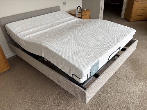 2023 iCare IC333 Massage Queensize Bed