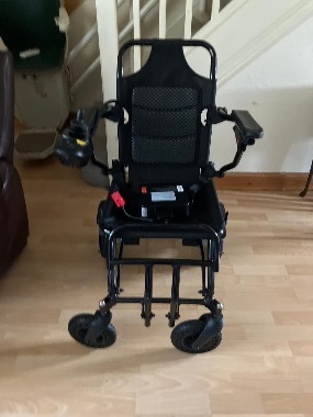 LOGtch electric lightweight wheelchair