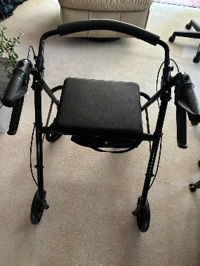 Ultra Lightweight Folding rollator Wheeled Walker Walking Frame with Brakes, seat and Bag - Only 6kg, 18cm Wheels, (Black)