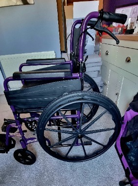 Manual wheelchair 