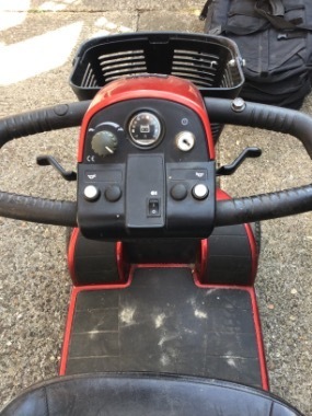 Motorised wheel chair