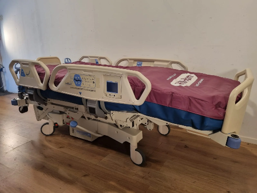 Hill-Rom P1900 Totalcare Hospital Bed