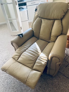 Leather recliner chair 