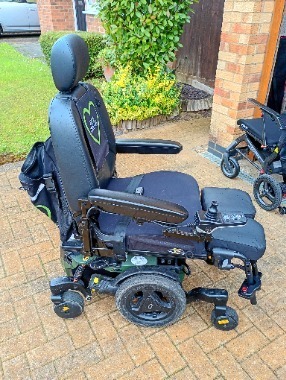 Quantum Q6 Edge 3 Stretto power crash tested wheelchair