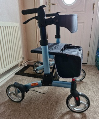 Rollator - Dash Rehab Rollator compact folding rollator