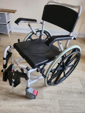 Shower wheelchair