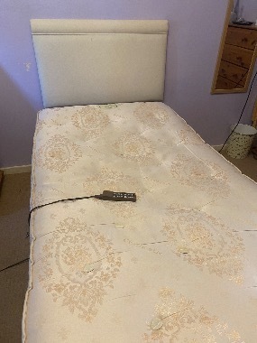 Craftmatic electric adjustable bed