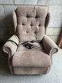 Riser Recliner Chair