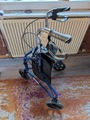 Tri wheel walking frame