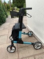 Rollater walker with seat