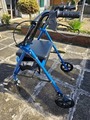 4 wheel folding rollator