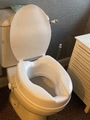Clip on raised toilet seat 4”