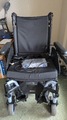Electric wheelchair 