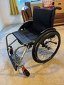 Manual wheelchair 