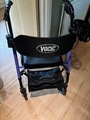 Vocic walker with seat 